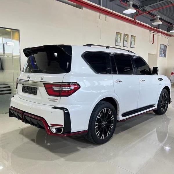 للبيع نيسان باترول نيسمو موديل 2021 ابيض تحت الضمان في ابوظبي