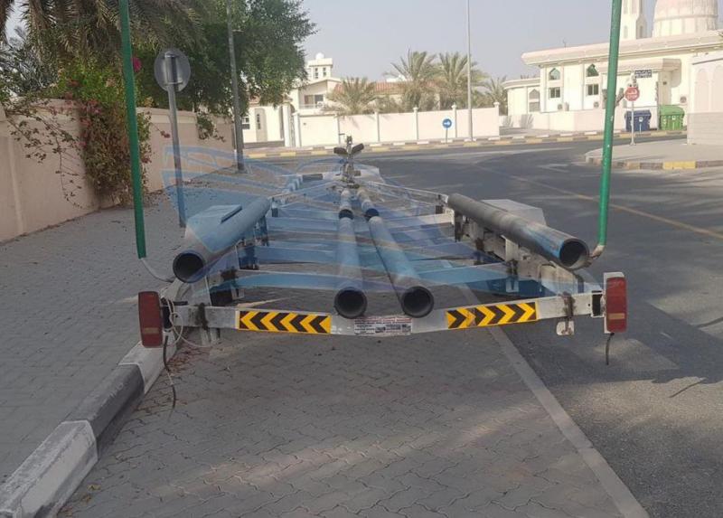 للبيع قالوصة ٤٢ قدم مرقمة استخدام بسيط جدا شبة جديدة
