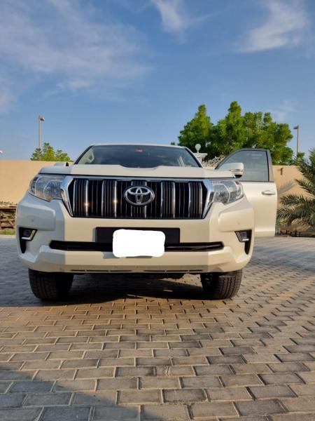 للبيع برادو موديل 2022 Gxr اول مالك من وكالة الفطيم