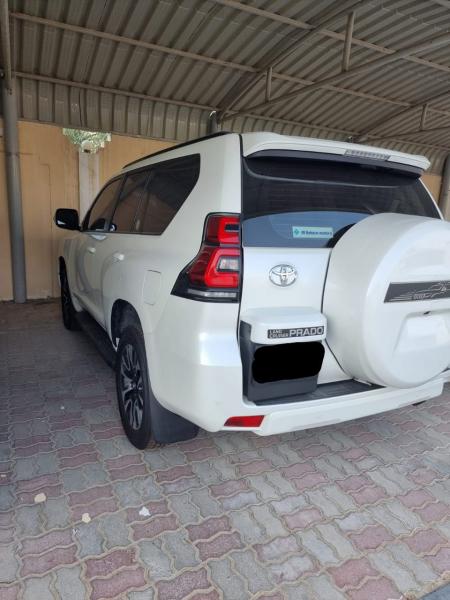للبيع برادو موديل 2022 Gxr اول مالك من وكالة الفطيم