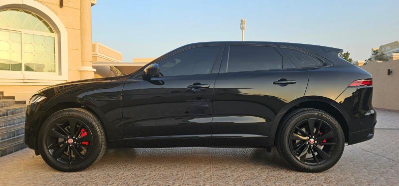 للبيع جاكوار F Pace R Daynamic SE موديل 2021 خليجي