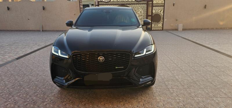 للبيع جاكوار F Pace R Daynamic SE موديل 2021 خليجي