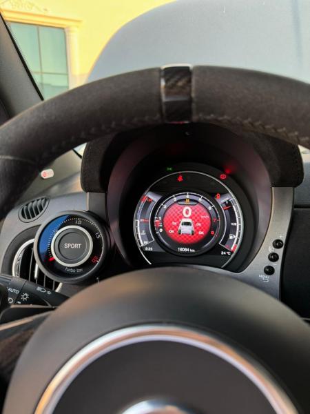 للبيع Abarth 695 Turismo خليجي موديل 2023