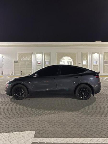للبيع تيسلا Y موديل 2023 وارد امريكا