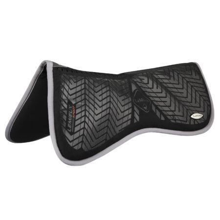 للبيع نصف وسادة LeMieux Grip من Equistore.me لمعدات الفروسية