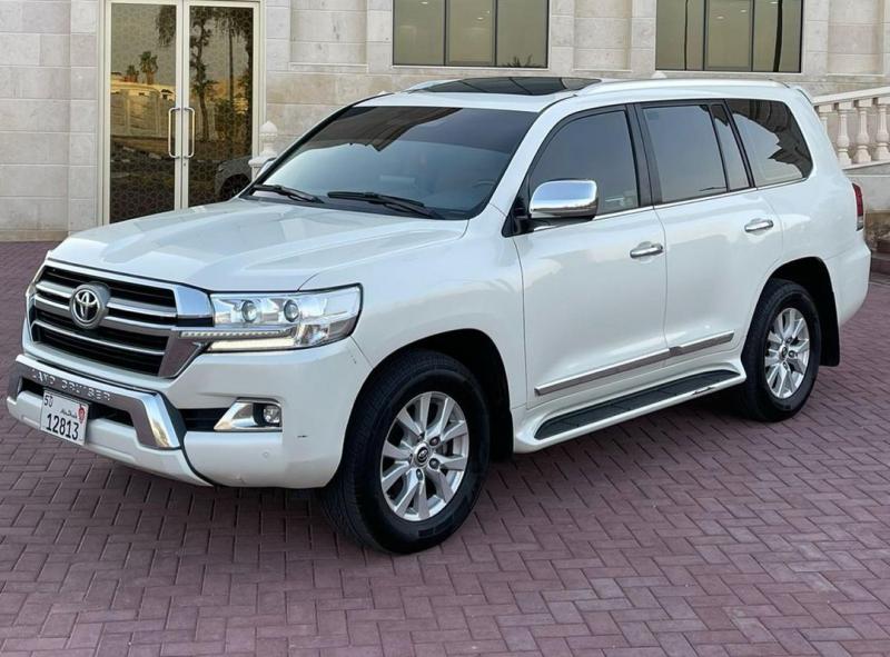 للبيع استيشن Gx.R 5.7 موديل 2019 في دبي