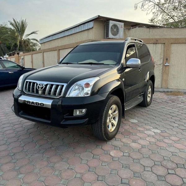 للبيع تويوتا برادو اسود باب واحد خليجي V6