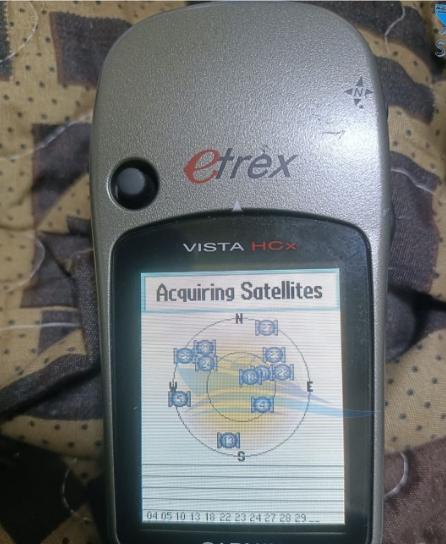 للبيع جهاز قارمن Gps vista Hcx