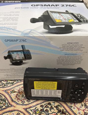 للبيع جهاز قارمنgps 276c ملون