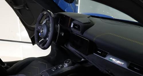 للبيع مازيراتي MC20 موديل 2023