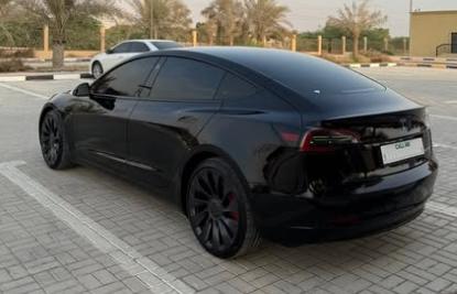 للبيع تسلا موديل 3 performance موديل 2022