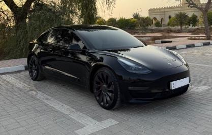 للبيع تسلا موديل 3 performance موديل 2022