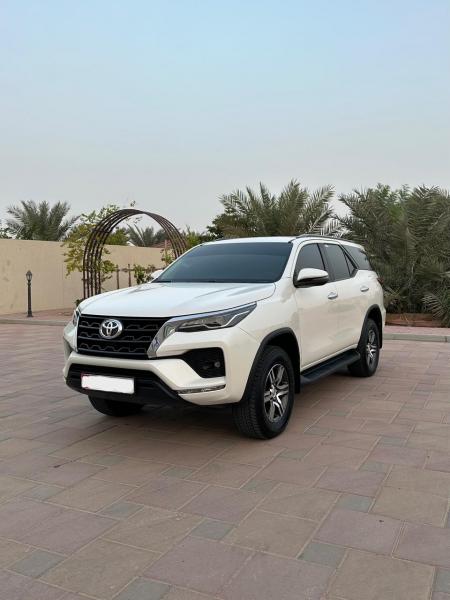 للبيع تويوتا فورشنر 6V موديل 2022 خليجي