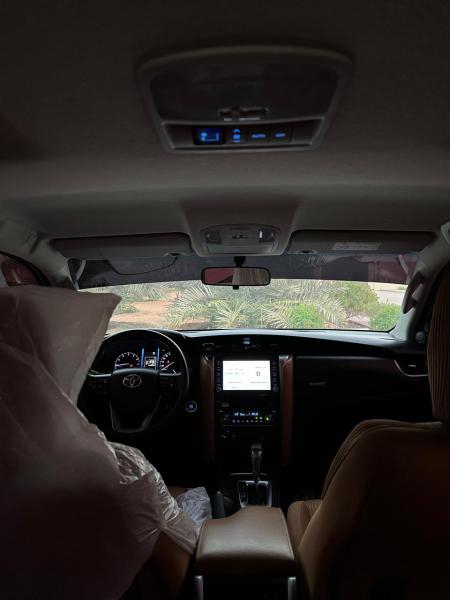 للبيع تويوتا فورشنر 6V موديل 2022 خليجي