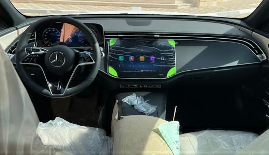 للبيع مرسيدس E200 2025 اصفار وارد كوريا