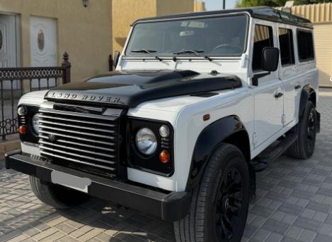 للبيع ديفندر 110 موديل 2015 ديزل قير عادي