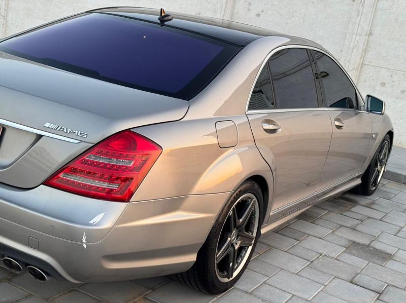 للبيع مرسيدس بنز 4MATIC  S550 موديل 2008 وارد أمريكا فورمتك 