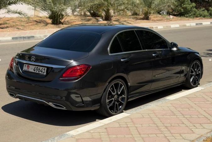 للبيع مرسيدس c200 موديل 2020 خليجي