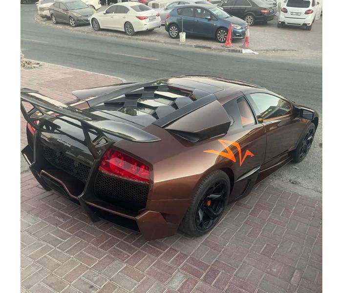 For sale Lamburgini murchilago LP640-4 model 2009 GCC spec special made 1 of 1