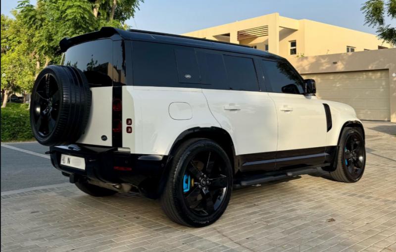 للبيع ديفندر X dynamic - P400 / v6 موديل 2023 وارد أمريكا