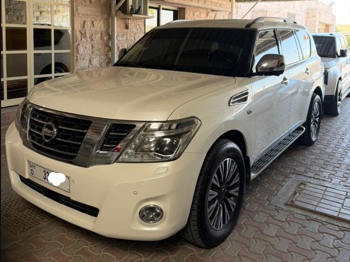 للبيع نيسان بلاتينيوم موديل 2019 فل ابشن المكينه الكبيره 400