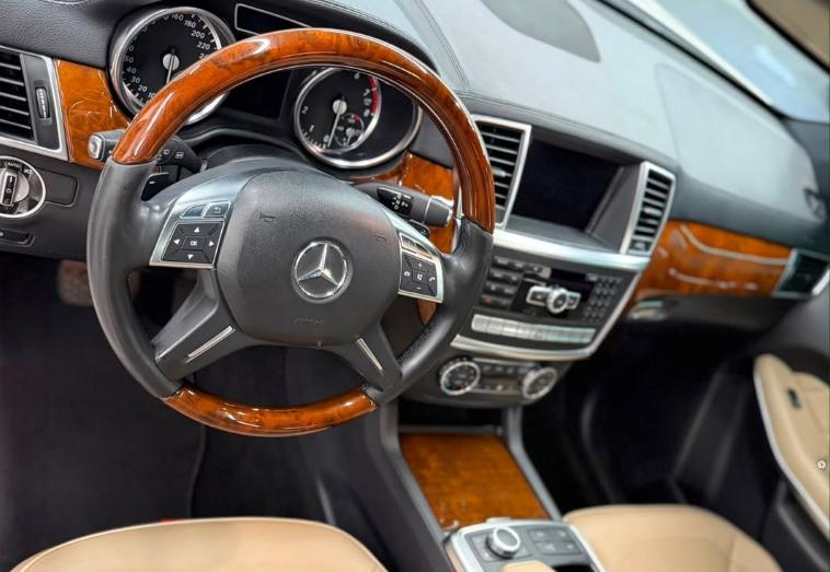 للبيع مرسيدس GL 500 AMG توين تيربو خليجي موديل 2013