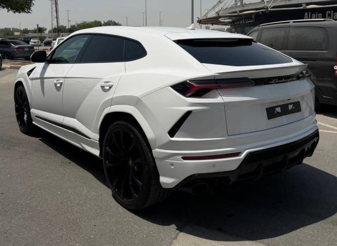 Lamborghini urus 2022
