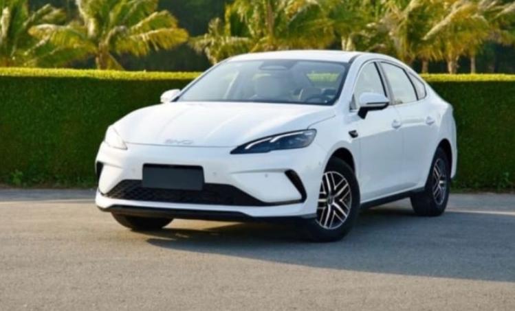 للبيع BYD seal 05 موديل 2025 زيرو