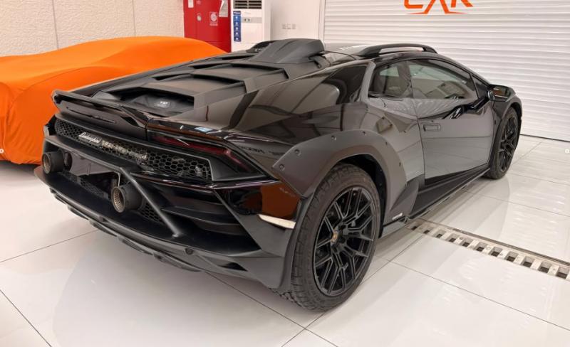 LAMBORGHINI 2023 GCC