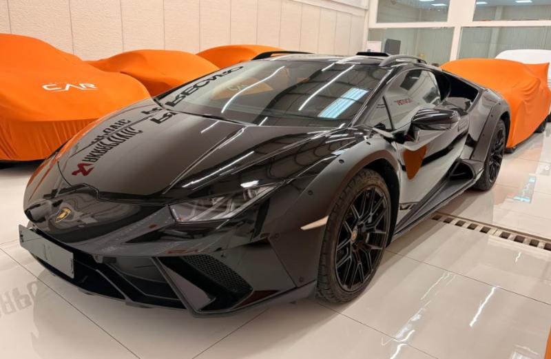 LAMBORGHINI 2023 GCC