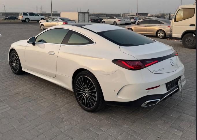 للبيع مرسيدس e63 موديل 2019 وارد كوريا