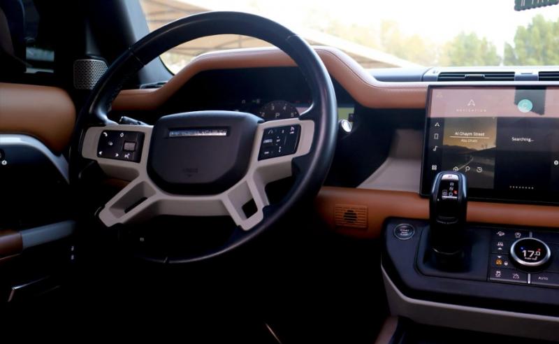 للبيع دفندر HSE 130 V6 خليجي الطاير مالك أول موديل 2023