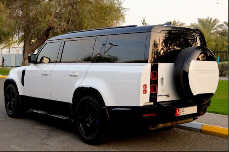 للبيع دفندر HSE 130 V6 خليجي الطاير مالك أول موديل 2023