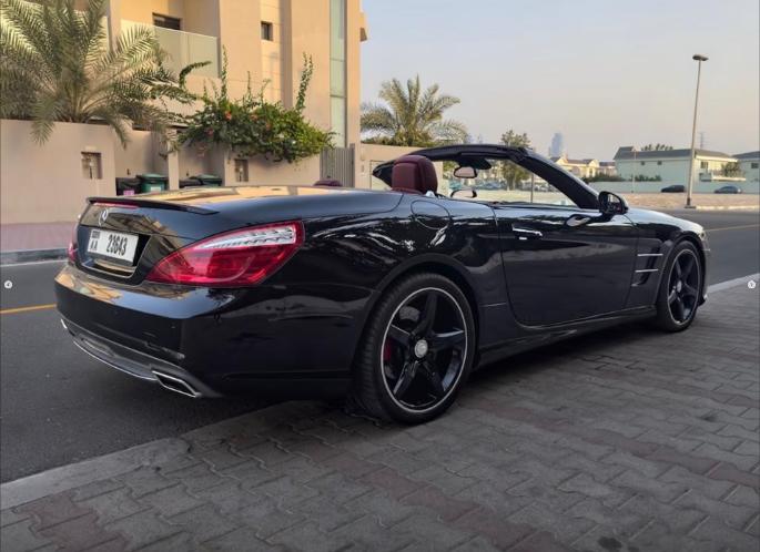 للبيع مرسيدس SL500 موديل 2014