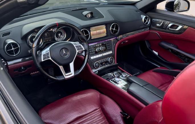 للبيع مرسيدس SL500 موديل 2014