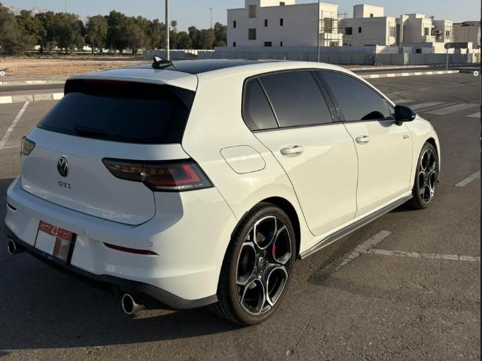 للبيع GTI موديل 2025