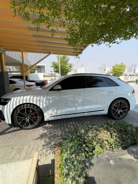للبيع أودي Q8 موديل 2023 فل اوبشن خليجي تحت الضمان 
