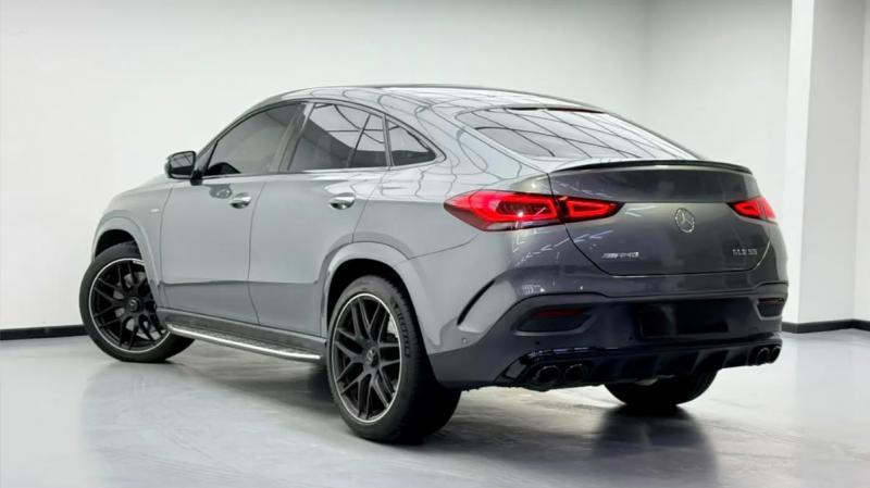للبيع مرسيدس بنز GLE 53 AMG COUPE موديل 2023 فل اوبشن خليجي تحت الضمان اول مالك من الوكاله