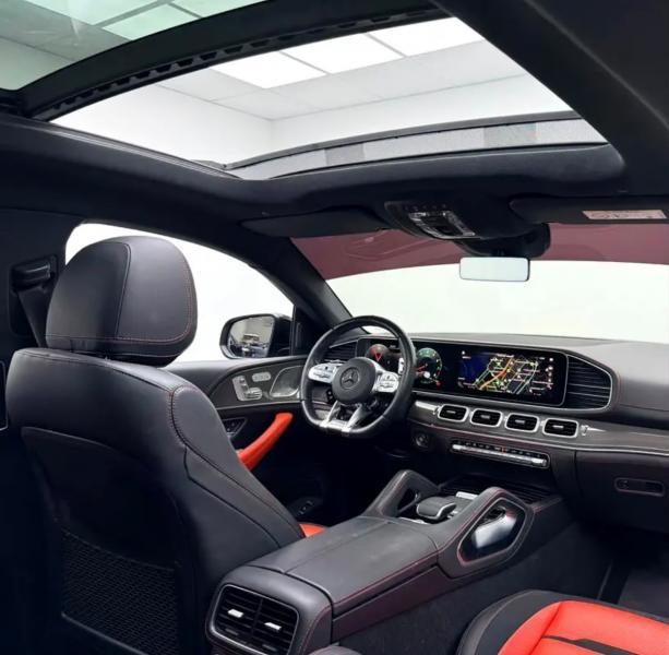 للبيع مرسيدس بنز GLE 53 AMG COUPE موديل 2023 فل اوبشن خليجي تحت الضمان اول مالك من الوكاله