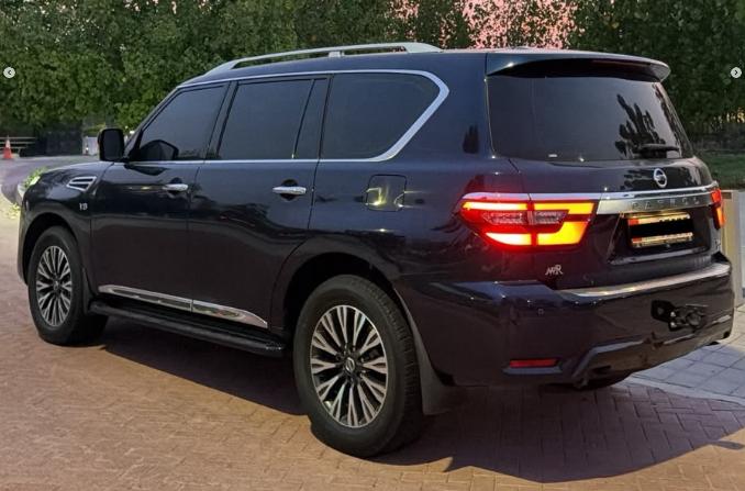  للبيع نيسان موديل 2021 تيتانيوم v8