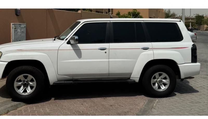 للبيع نيسان باترول فتك سفاري موديل 2008 قير أوتوماتيك 