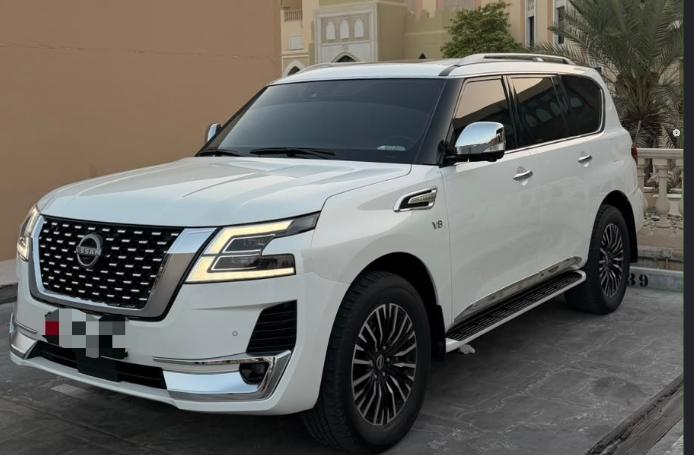 للبيع نيسان بلاتينيوم 8 سلندر موديل 2023