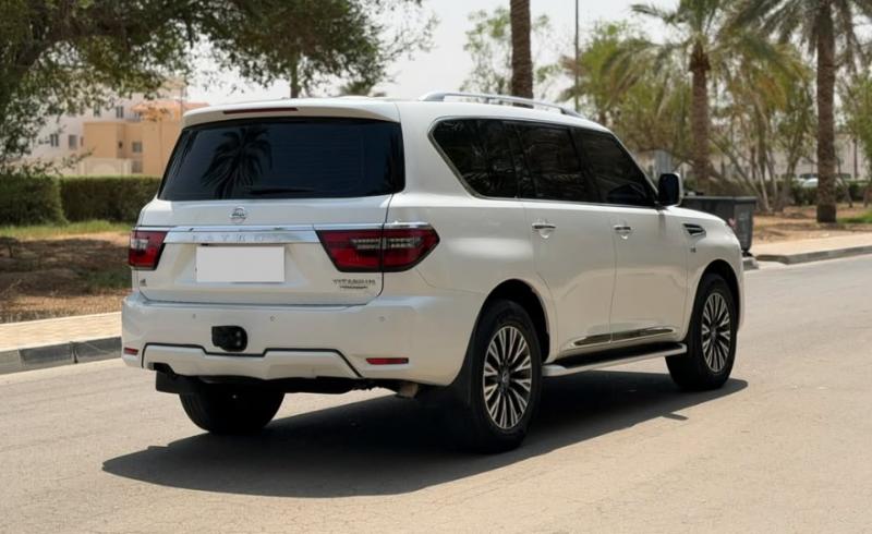 للبيع نيسان فل تيتانيوم V8 الماكينه الكبيرة مديل 2021 خليجي