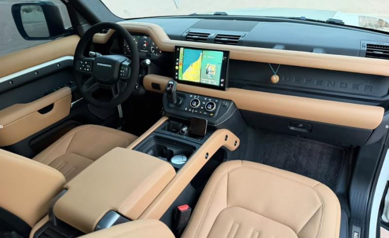 للبيع دفندر HSE X-Dynamic P400 110 V6 مـوديل 2022