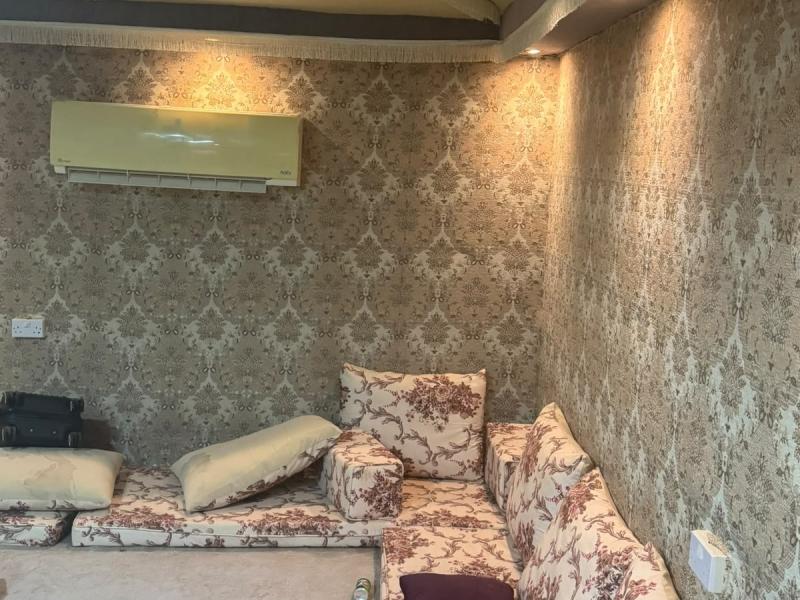 للبيع خيمه 5 في 10 متر عازل حراره ساندويش بنل شامل 