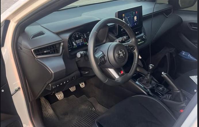 للبيع Gr corolla جي ار كورولا 2024 وارد امريكا قير عادي
