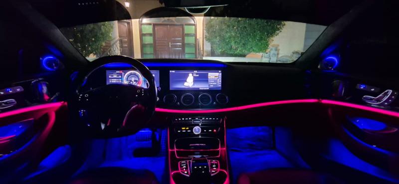 للبيع مرسيدس بنز E63s amg موديل 2018 فل أوبشن اول مالك في الدولة وارد أمريكا