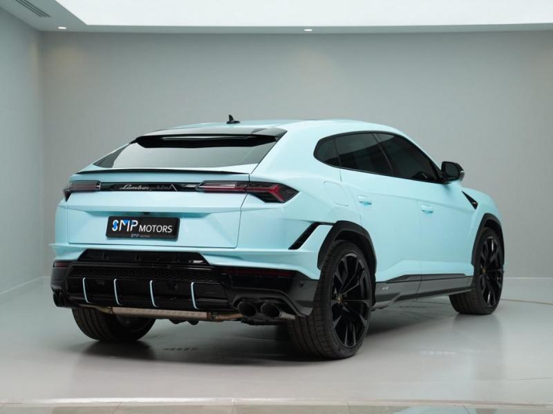 2024 Lamborghini Urus S