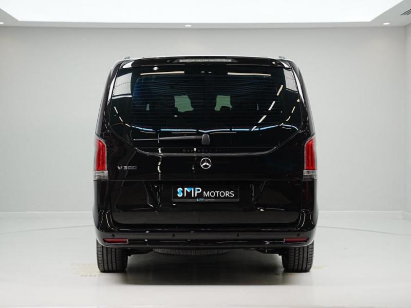 2026 Mercedes-Benz V-Class AVANTGARDE 300 Extra-Long