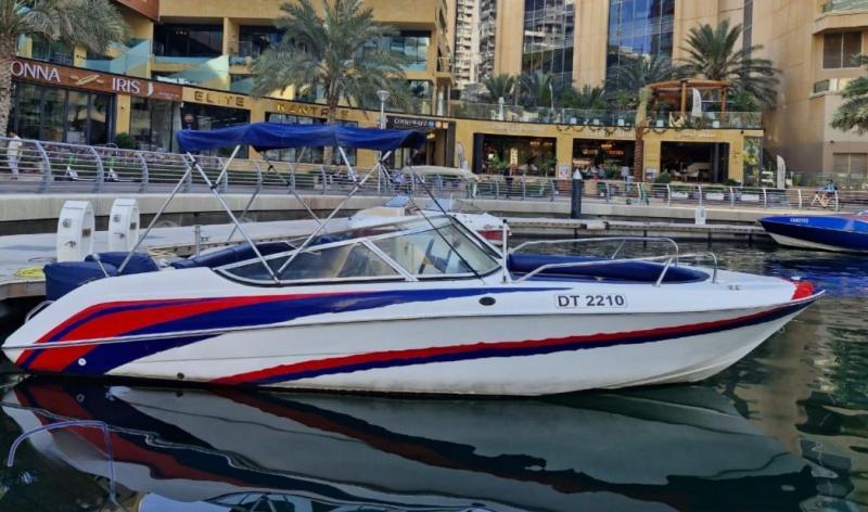 للبيع قارب Hannibal ٢٤ قدم, مكاين Suzuki ١١٥ حصان